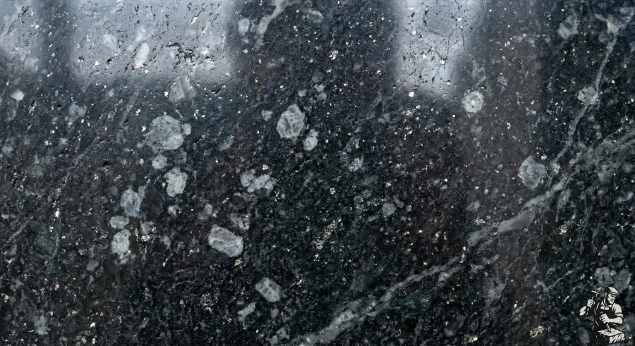 kak-proverit-naturalnost-kamnya-prostoj-test-svoimi-rukami